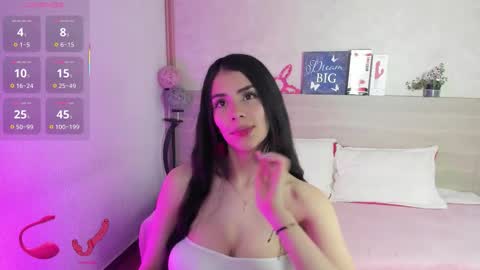 Snapshot of tinny_floor chatting on 10-10-25, 04:00 tinny_floor online show from 10-10-25, 04:00