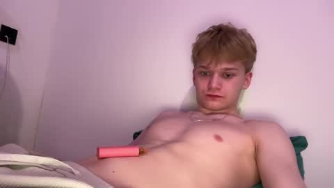 TinnyDoll online show from 03-24-26, 05:18