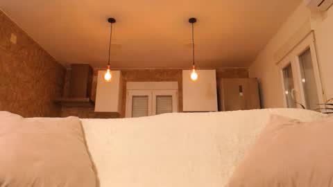 tinoclandestino online show from 12-21-25, 10:22