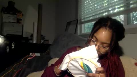 cupcake online show from 10-19-25, 07:03