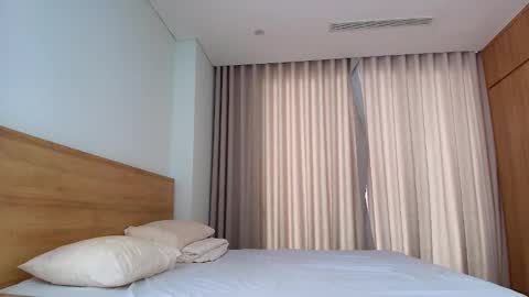 Snapshot of tiny_cute chatting on 02-11-25, 02:46 Lia online show from 02-11-25, 02:46