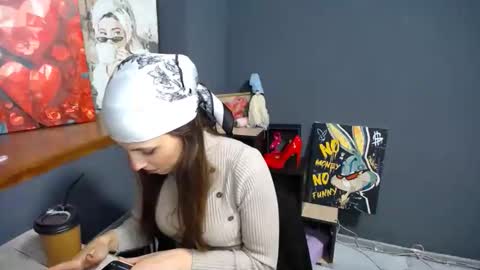 Gloria online show from 09-29-25, 06:29