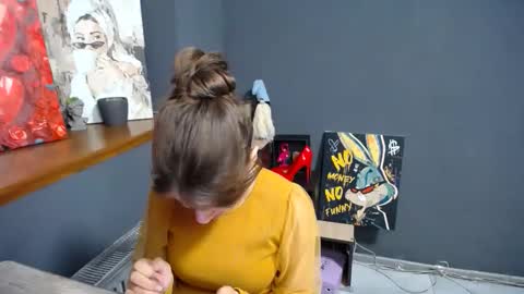 Gloria online show from 10-07-25, 06:21