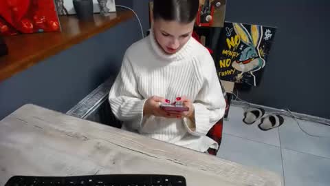 Gloria online show from 01-12-26, 07:24