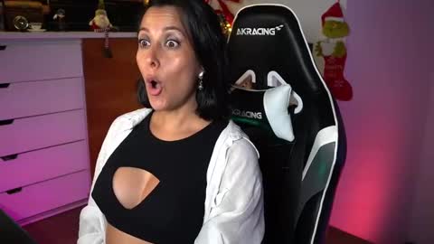 Ana Molly online show from 12-15-24, 03:56