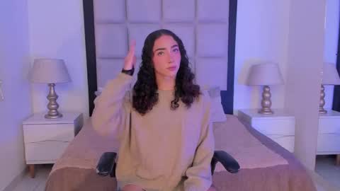 Snapshot of tiny_thomm chatting on 02-01-26, 09:13 Thomm Independent Model online show from 02-01-26, 09:13