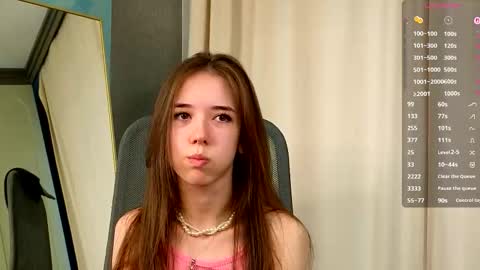 Snapshot of tinyanie chatting on 12-02-25, 05:57 Annie online show from 12-02-25, 05:57