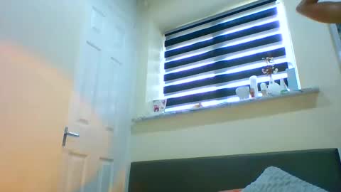 Snapshot of tinyasian911718 chatting on 01-13-25, 12:35 Tinyasian911718 sweetinyasian instagram online show from 01-13-25, 12:35