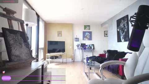 Snapshot of tinykylie chatting on 03-20-26, 05:51 stage Kylie Sinner brand CLITBAIT online show from 03-20-26, 05:51