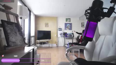 Snapshot of tinykylie chatting on 03-23-26, 08:46 stage Kylie Sinner brand CLITBAIT online show from 03-23-26, 08:46