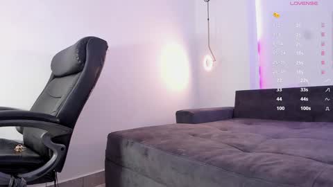 Luna  online show from 01-23-25, 10:11