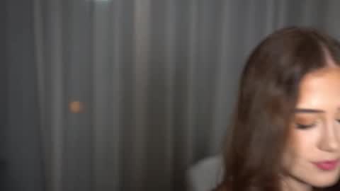 Snapshot of tinyxstar chatting on 11-07-25, 06:19 Lili online show from 11-07-25, 06:19