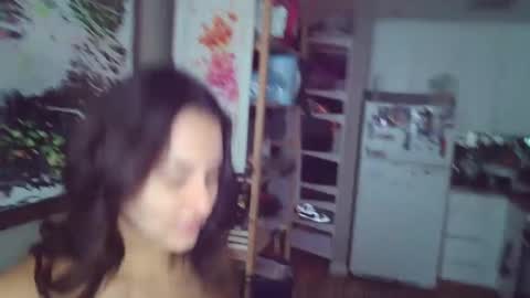 Tipsy Daisy online show from 12-14-24, 06:20