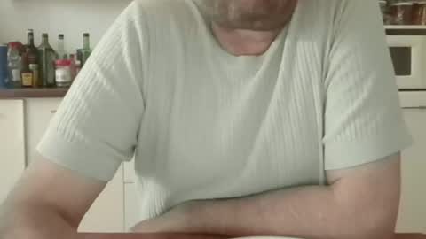 Snapshot of tiptosuckme chatting on 06-18-26, 12:09 Tip online show from 06-18-26, 12:09