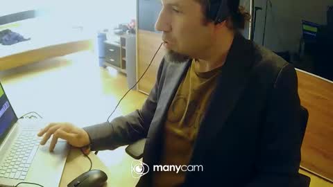 Snapshot of tirolerboy27 chatting on 10-07-25, 12:13 Tirolerboy27 online show from 10-07-25, 12:13