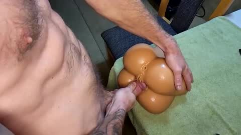 Snapshot of tisanondude chatting on 02-11-25, 12:06 TisAnonDude online show from 02-11-25, 12:06