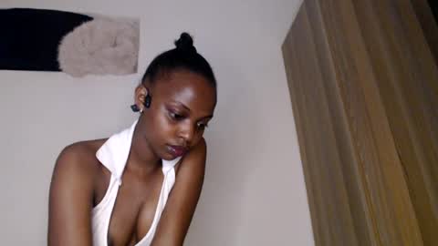 Amore online show from 07-21-26, 07:49
