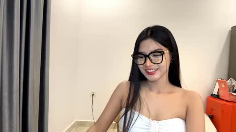 Xiao wu online show from 03-12-26, 09:48