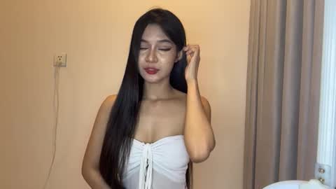 Xiao wu online show from 03-28-26, 05:07