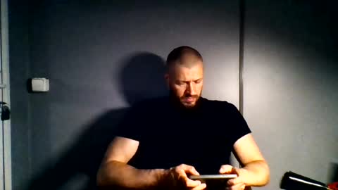 Snapshot of titan_heart chatting on 06-23-26, 07:23 titan_heart online show from 06-23-26, 07:23