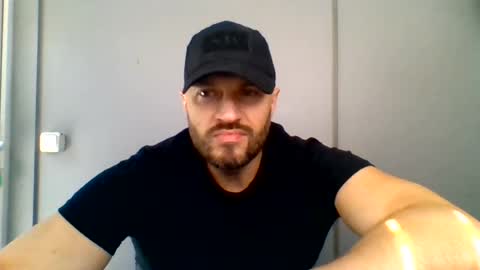 Snapshot of titan_heart chatting on 07-23-26, 10:02 titan_heart online show from 07-23-26, 10:02