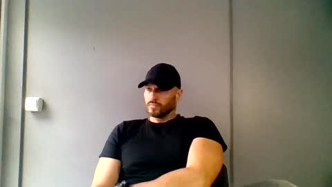 Snapshot of titan_heart chatting on 07-24-26, 10:24 titan_heart online show from 07-24-26, 10:24