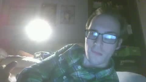 Snapshot of titlovercums chatting on 12-18-25, 03:12 titlovercums online show from 12-18-25, 03:12