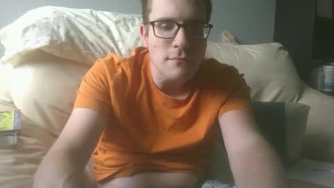 Snapshot of titlovercums chatting on 05-19-26, 06:03 titlovercums online show from 05-19-26, 06:03