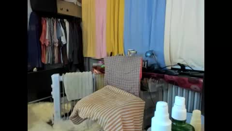 liebe es mich nackt vor der cam zu zeigen online show from 02-25-25, 07:31