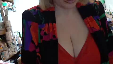 tittylina online show from 11-25-25, 06:41