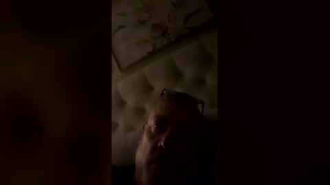 tivey1924 online show from 04-18-26, 08:51