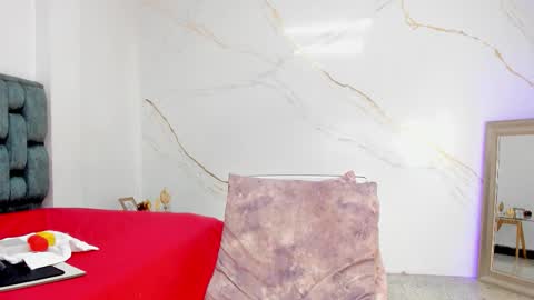 Tivizay online show from 12-05-25, 02:58