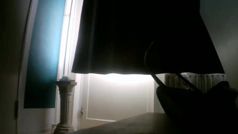 Snapshot of tizianowien chatting on 02-18-26, 12:01 tizianowien online show from 02-18-26, 12:01