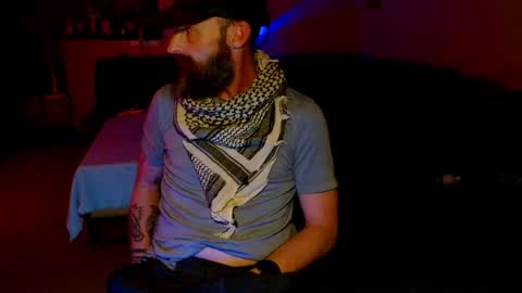 Snapshot of tj_the_man chatting on 11-30-25, 08:18 TJ online show from 11-30-25, 08:18