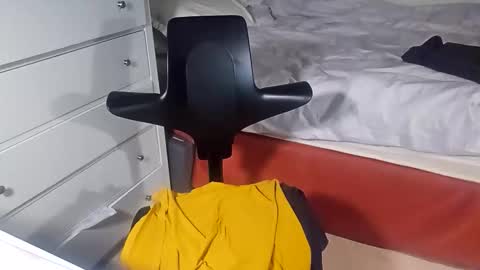 tjgaydaddy online show from 04-12-26, 10:04