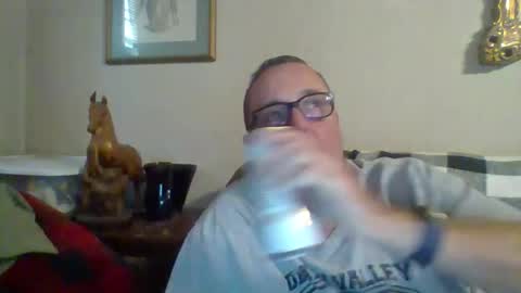 Vols online show from 10-31-25, 07:37