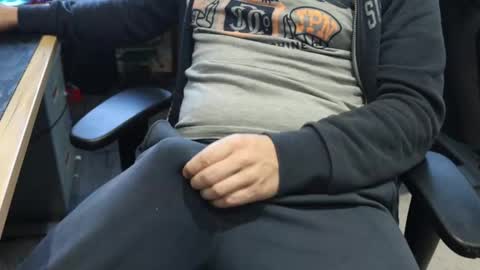 Snapshot of toarte chatting on 10-30-25, 08:16 toarte online show from 10-30-25, 08:16