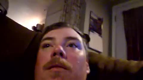 who wamts to hook up online show from 04-08-26, 12:43