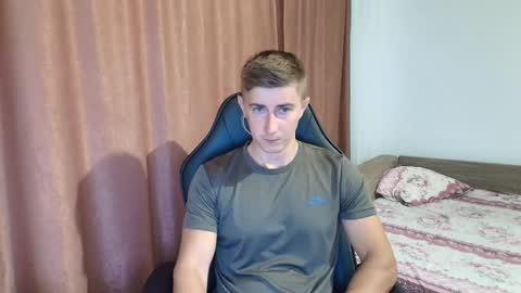 todhorny987 online show from 02-18-25, 07:10