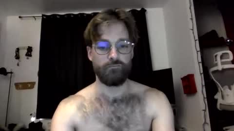 Snapshot of toffbuck chatting on 02-20-26, 06:26 ToffBuck online show from 02-20-26, 06:26