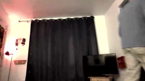 Snapshot of toffbuck chatting on 02-21-26, 05:19 ToffBuck online show from 02-21-26, 05:19