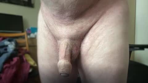 Snapshot of togbear chatting on 10-09-25, 08:34 Togbear online show from 10-09-25, 08:34