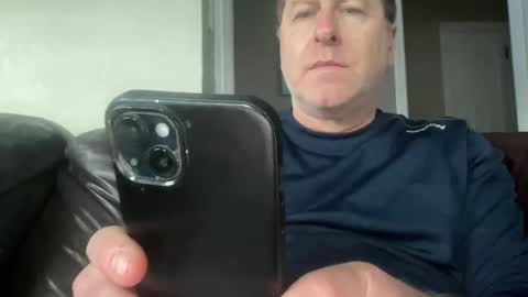 Snapshot of toggaman chatting on 01-02-25, 11:06 Joshua1983 online show from 01-02-25, 11:06