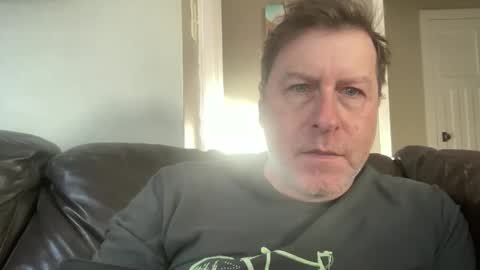 Snapshot of toggaman chatting on 01-03-25, 06:03 Joshua1983 online show from 01-03-25, 06:03