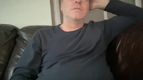 Snapshot of toggaman chatting on 01-15-25, 04:32 Joshua1983 online show from 01-15-25, 04:32