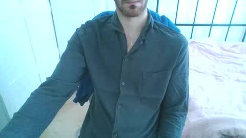 Snapshot of toja112 chatting on 01-15-25, 09:45 Martin online show from 01-15-25, 09:45