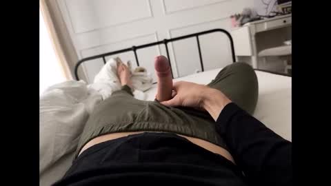 Snapshot of toja112 chatting on 03-03-25, 07:32 Martin online show from 03-03-25, 07:32