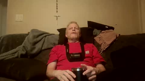 Snapshot of tokenless_boner chatting on 11-15-25, 09:06 tokenless_boner online show from 11-15-25, 09:06