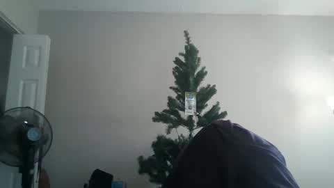 Snapshot of tokerqueen28 chatting on 12-14-25, 09:30 tokerqueen28 online show from 12-14-25, 09:30