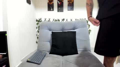 Snapshot of tokio_master chatting on 10-20-25, 03:51 Tokyo Master online show from 10-20-25, 03:51